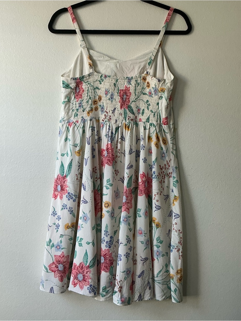 Old Navy Cream Floral Sundress Medium Fit & Flare Cami Style Boho Cottagecore - Picture 3 of 12